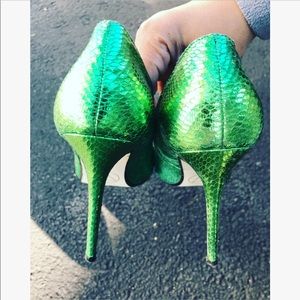 ✨🌱Mermaid Slippers, Anyone?🌱✨